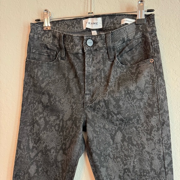 FRAME Le Skinny De Jeanne Python Black & Silver Skinny Jeans - Picture 3 of 8